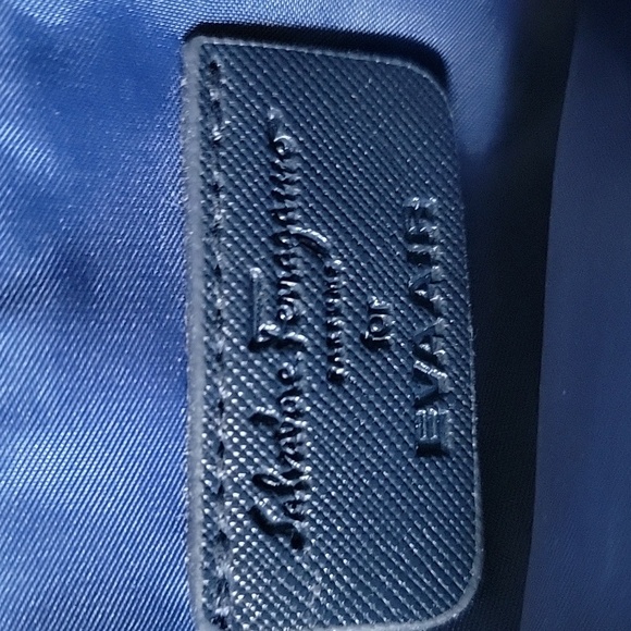 Salvatore Ferragamo For Eva Air Amenities Bag - Picture 3 of 4